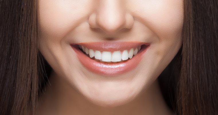 Особенности отбеливания зубов системой Beyond